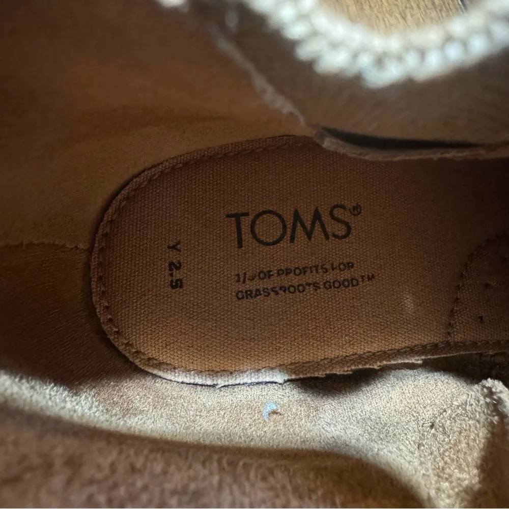 Toms Kelsy Wedge Booties Youth Girls Size 2.5‎ Toffee Synthetic Nubuck